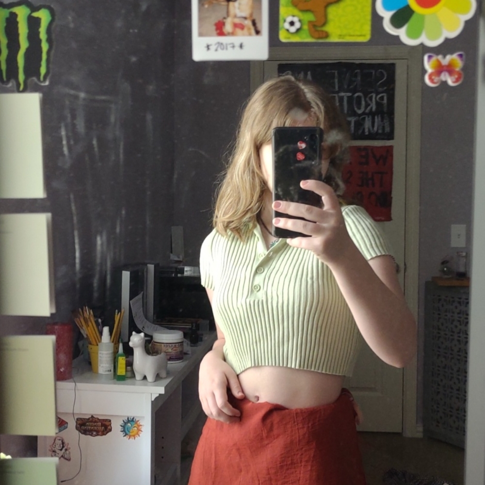 collared brandy crop - Picture 4 of 4